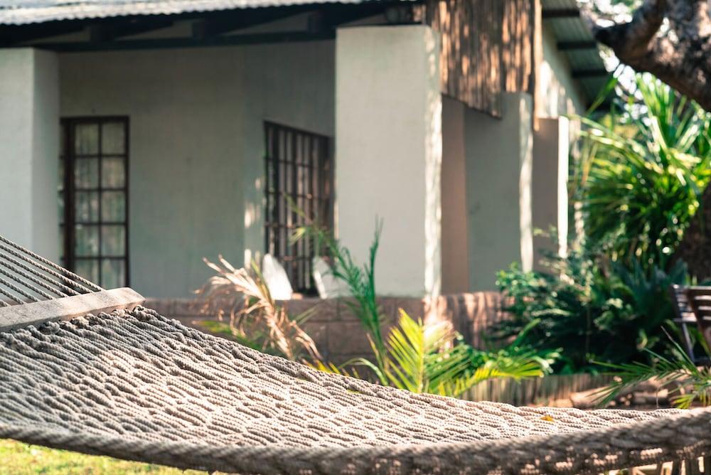 Emdoneni Lodge Hluhluwe Exterior photo