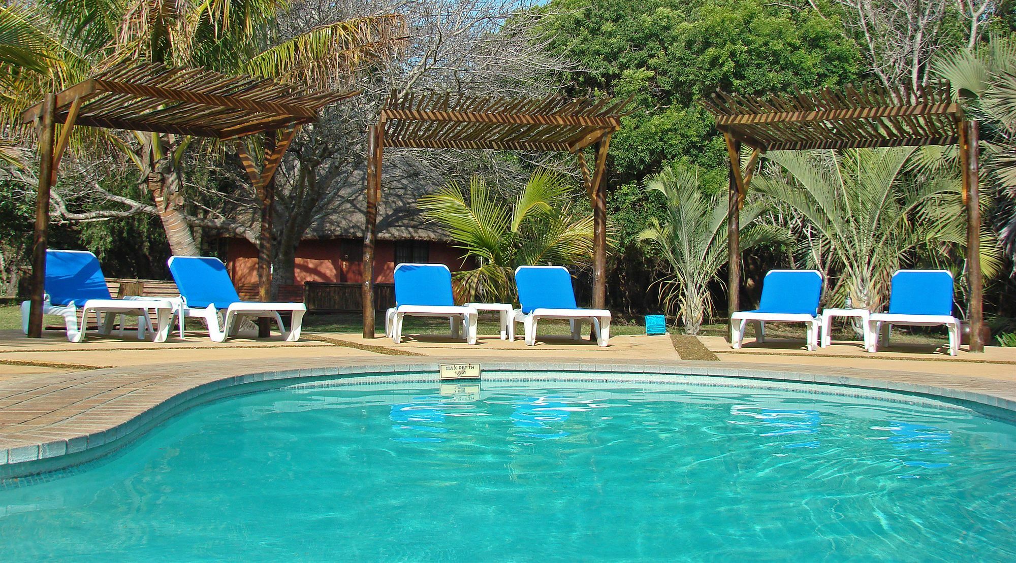 Emdoneni Lodge Hluhluwe Exterior photo